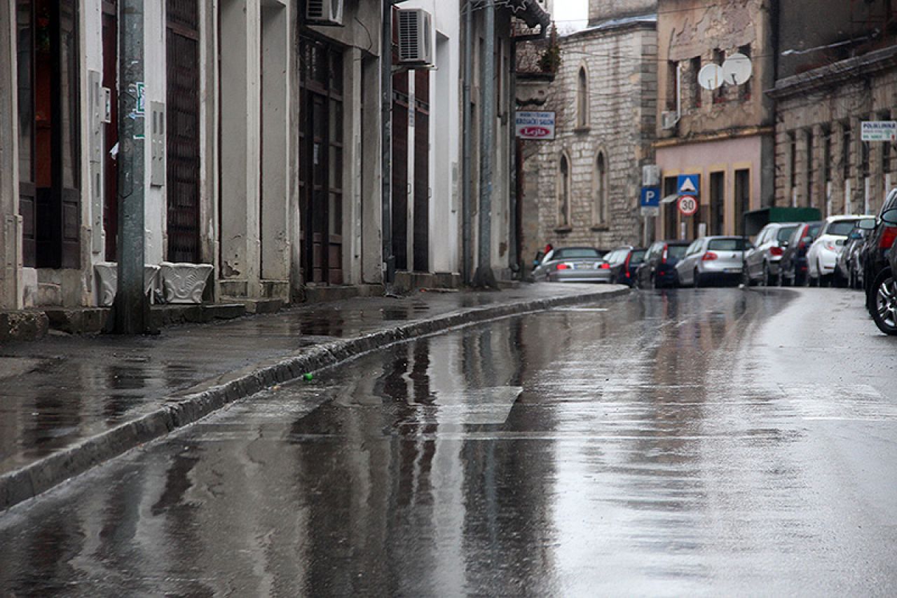 Najavljena obilna kiša i jak vjetar za Hercegovinu