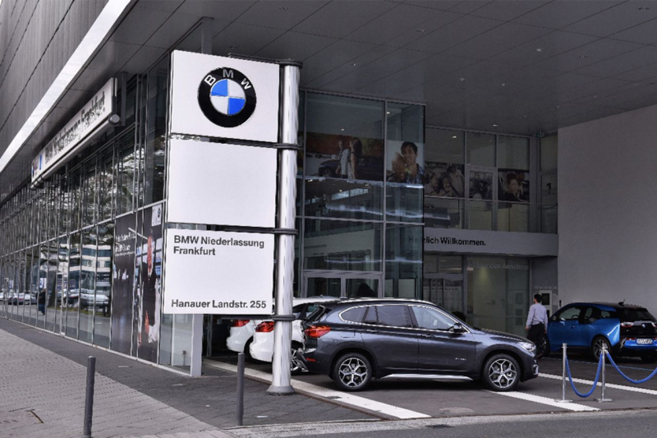 Državljanin BiH demolirao salon BMW-a u Frankfurtu: Šteta 10.000 eura!