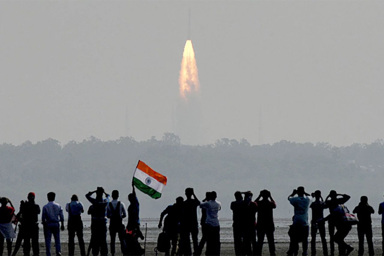 VIDEO | Indija u svemir poslala 104 satelita na raketi 