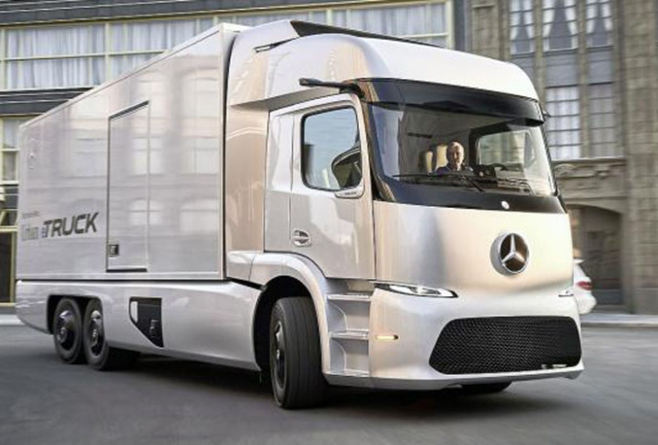 Mercedes počinje sa proizvodnjom električnih kamiona 