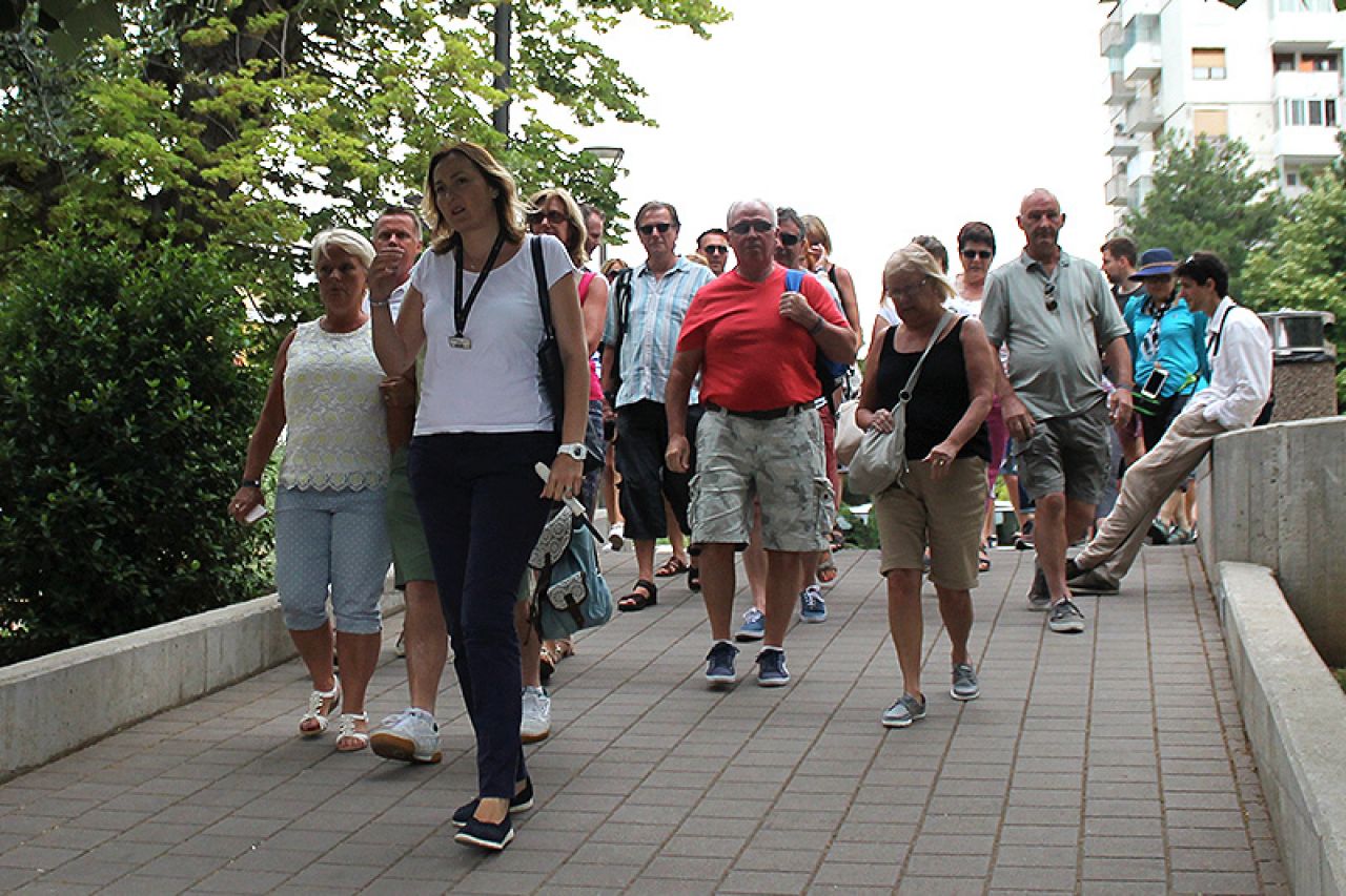 Porast broja turista u BiH, najviše noćenja ostvarili turisti iz Hrvatske 