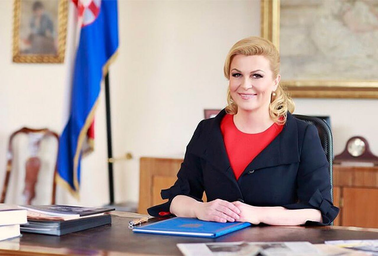 Grabar-Kitarović apelirala na bh. političare da se ne vraćaju u prošlost