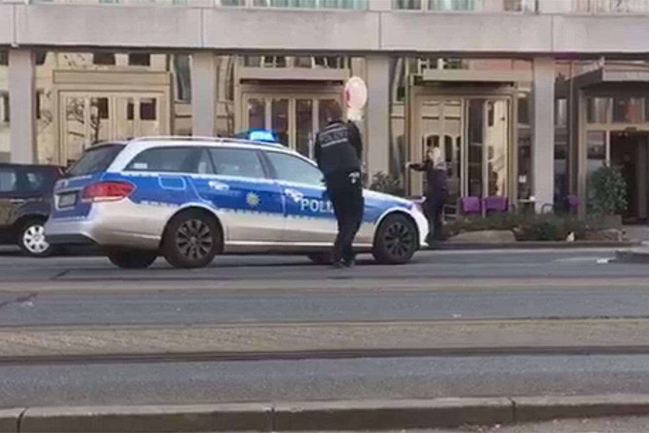 VIDEO | Njemačka policija ustrijelila vozača koji se zaletio u skupinu ljudi