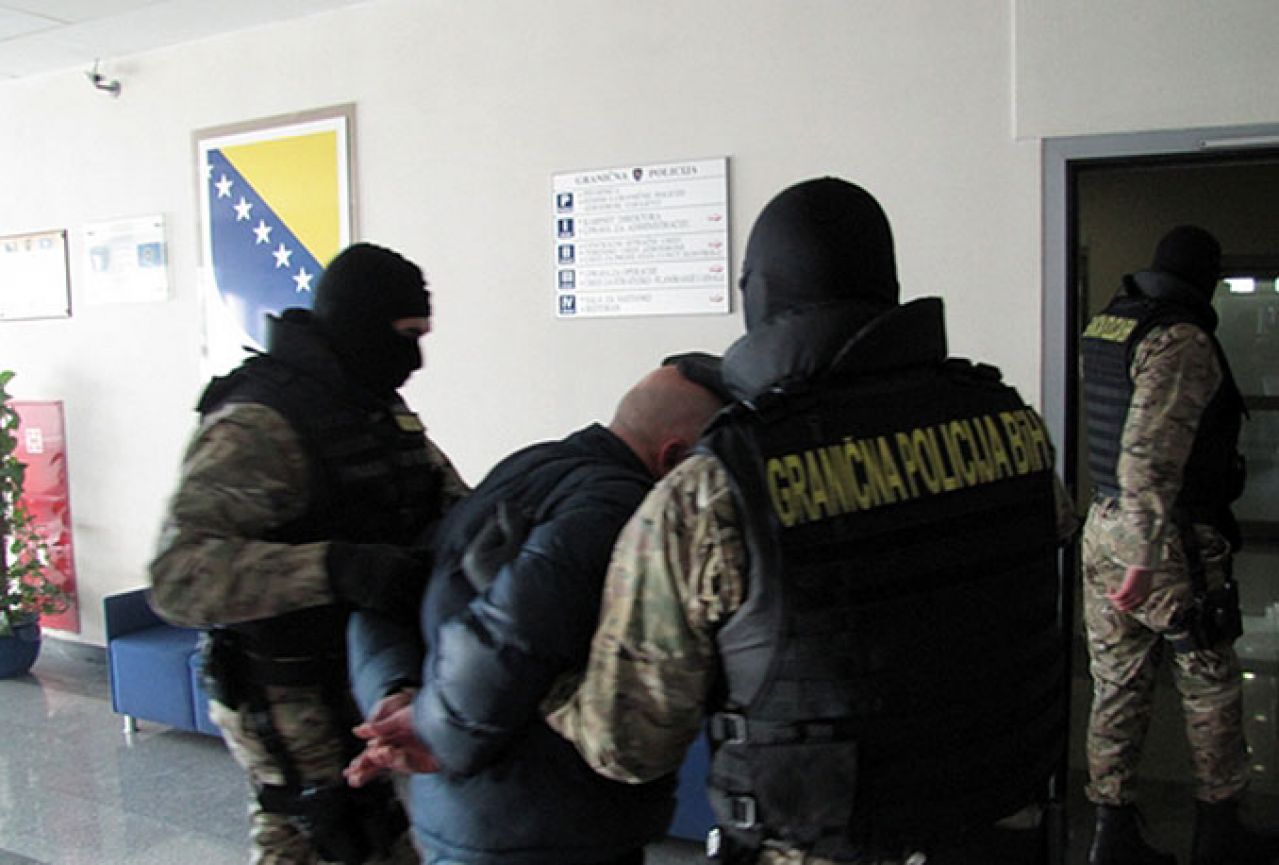 Preko BiH u EU: Granična policija za godinu zaplijenila tonu droge