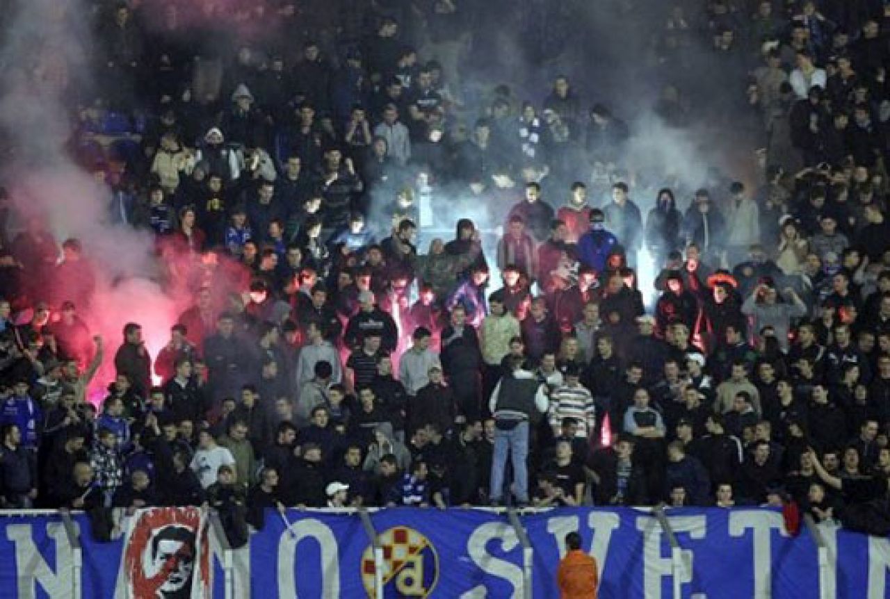 Divljanje navijača u Torinu Dinamo koštalo 40.000 eura