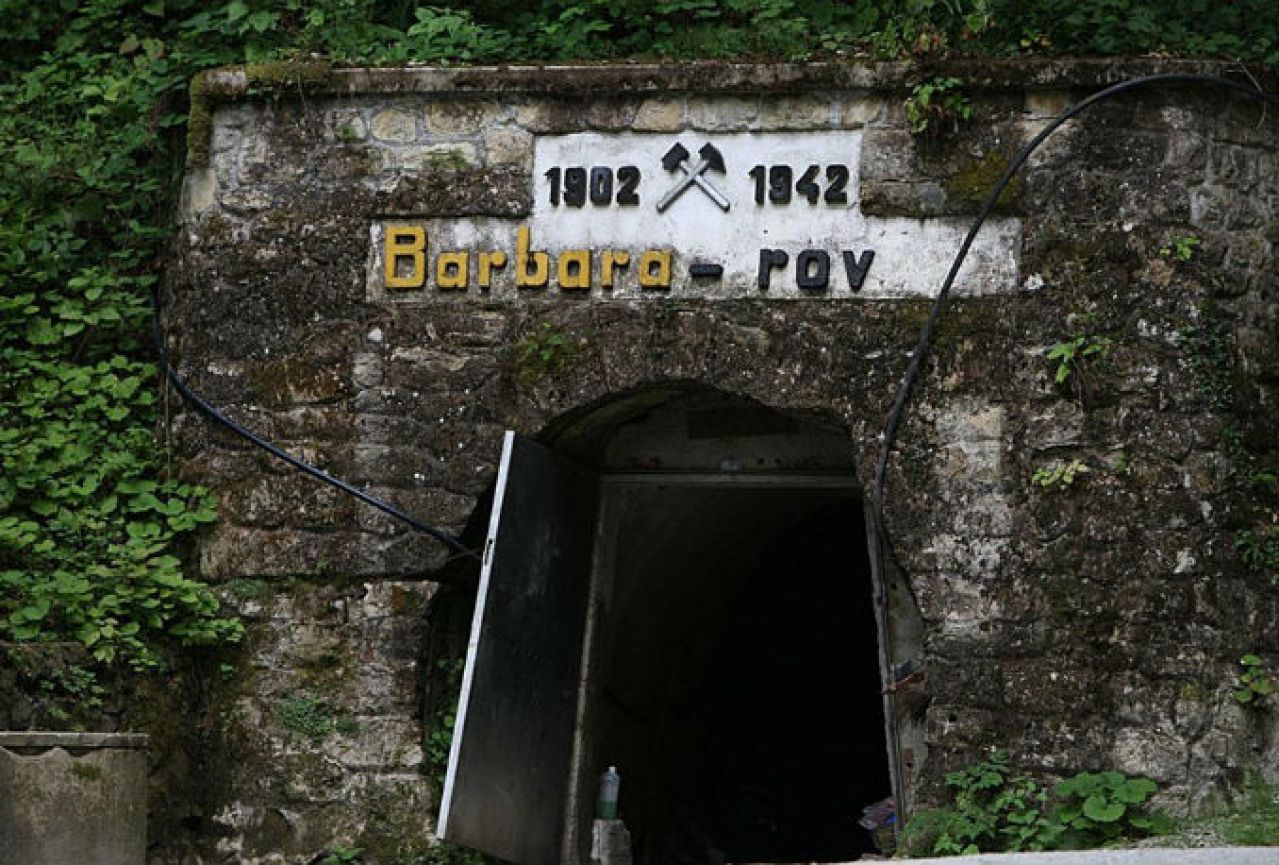 Iz Hude jame do sada otkopali 1420 žrtava 