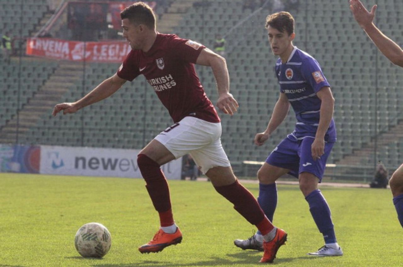 FK Sarajevo časti Bordo dame 