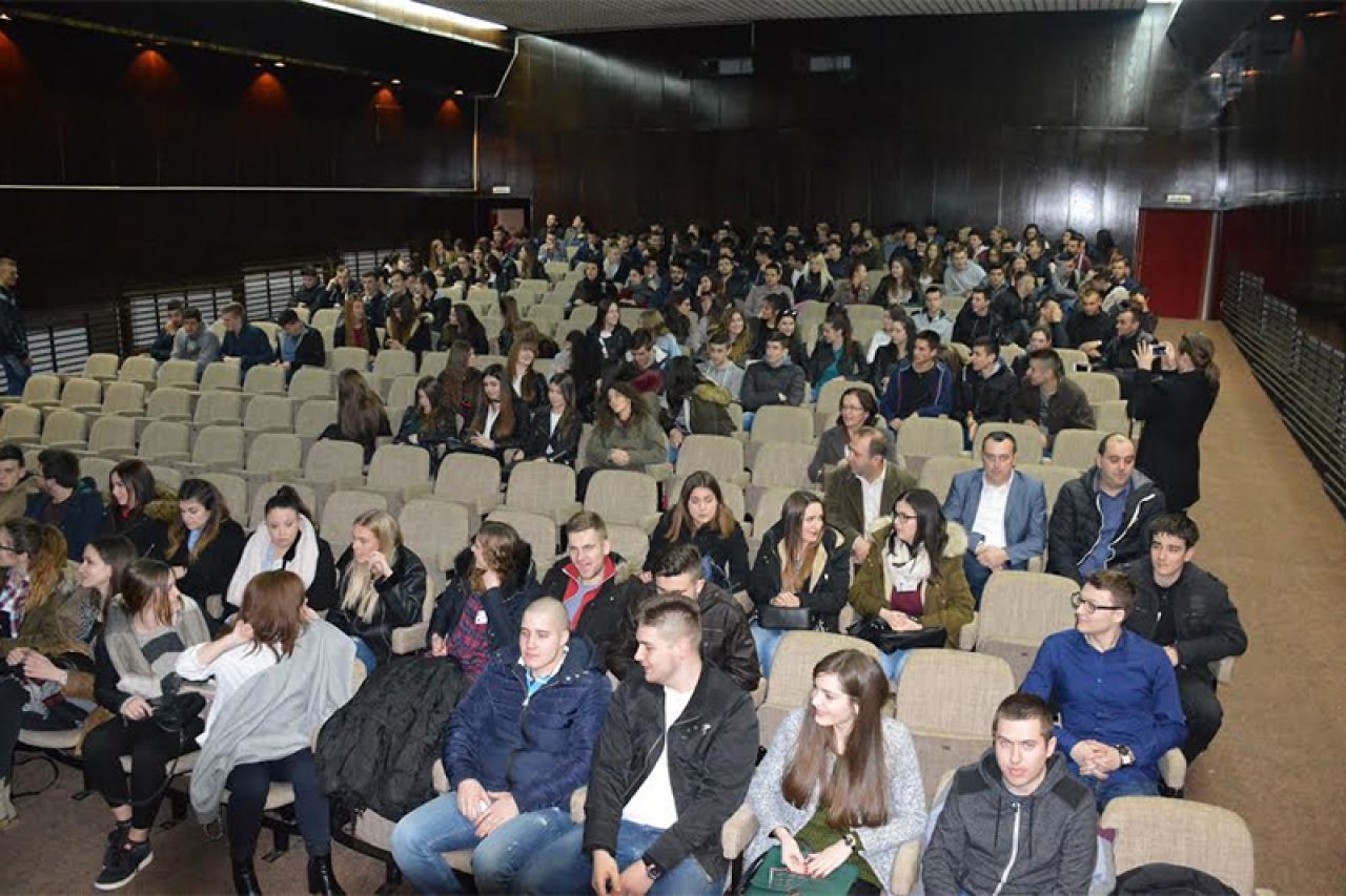 Livanjski studenti organizirali 4. Sajam karijera Hercegbosanske županije