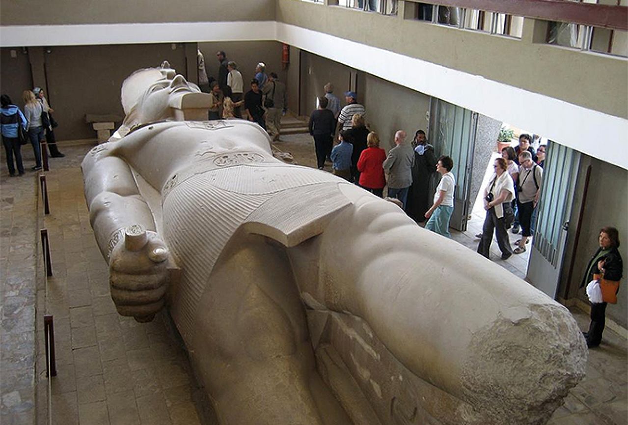 Kip star 3.000 godina prebačen u Egipatski muzej, vjeruje se da je Ramses II