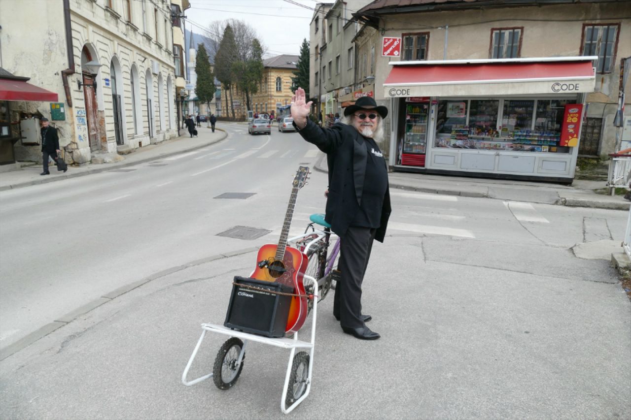 Hipik iz Travnika: Ivica Valenta živi na ulicama europskih gradova