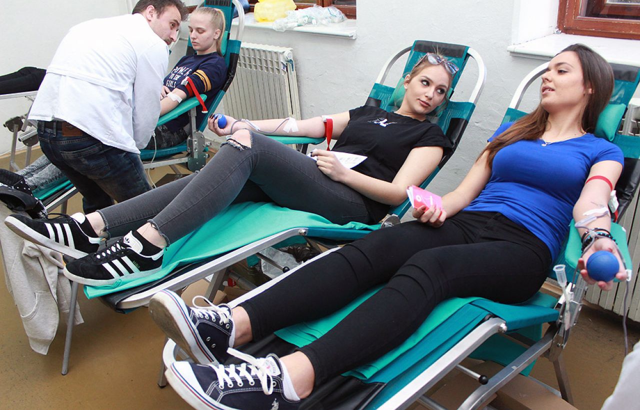 Širokobriješki gimnazijalci darovali krv, sljedeći tjedan akcija za strukovnjake