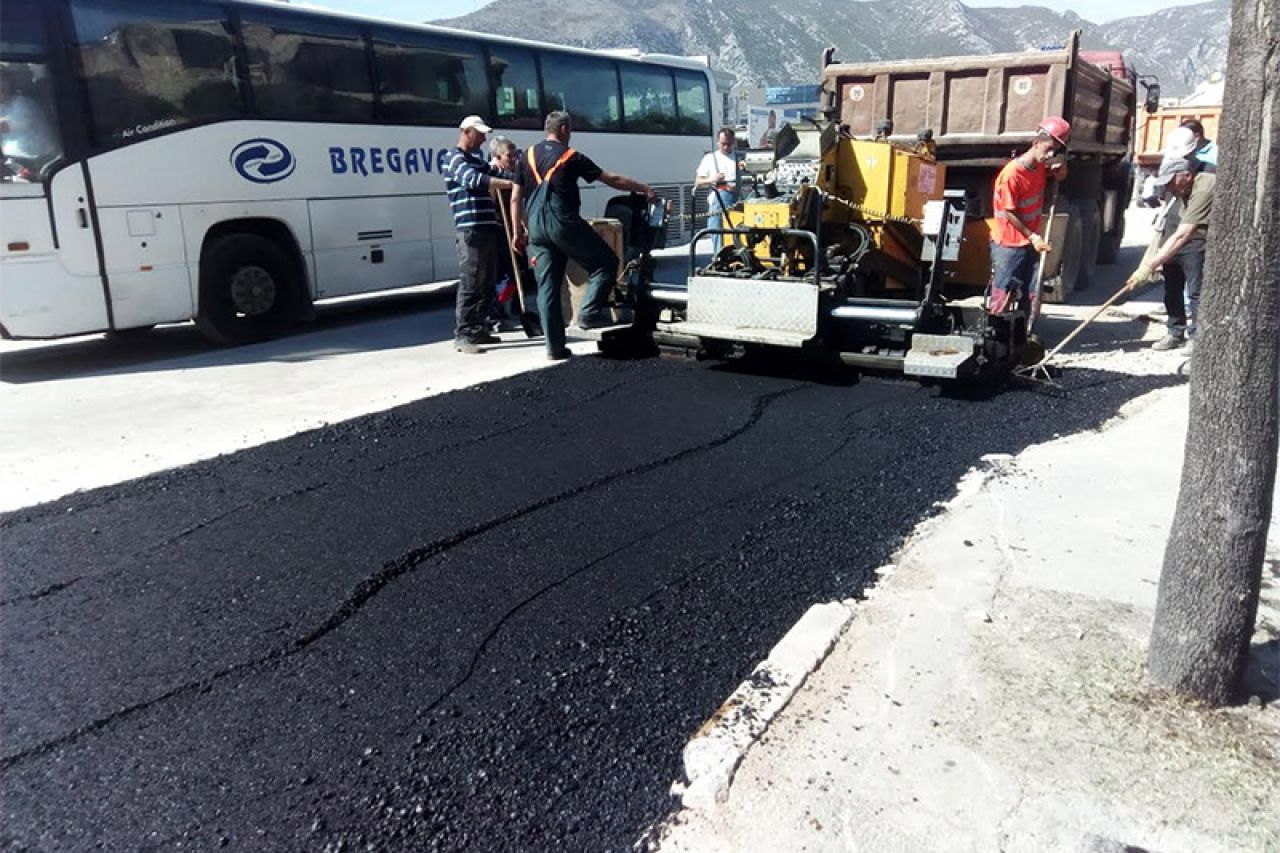 SDP: Gdje je asfalt u Mostaru?