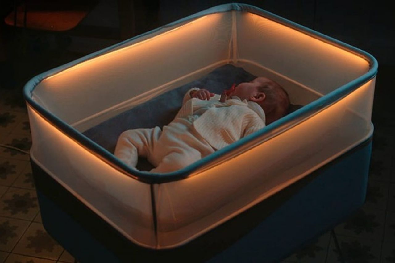 VIDEO | Pametni krevetac uspavat će vašu bebu za tren oka
