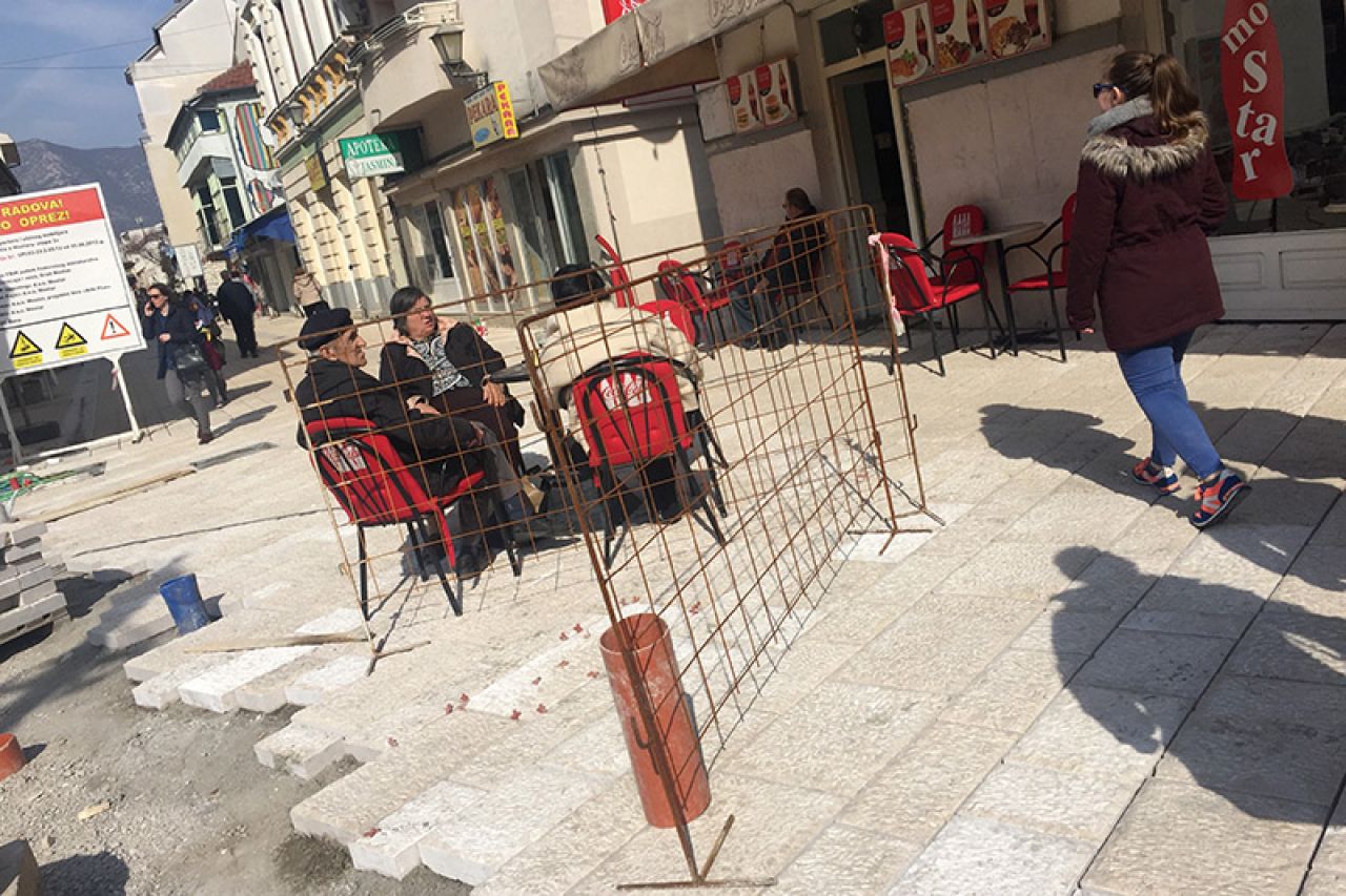 VIDEO | Oštra pisma u Mostaru: Što se to sve gradi, tko žmiri, tko kasni?