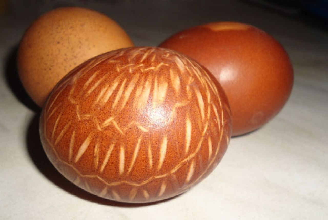 Bojanje uskrsnih jaja u Bugojnu