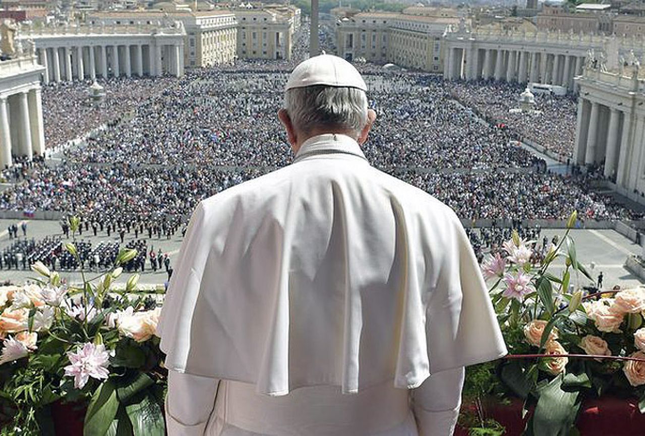 VIDEO | Papa poslao poruku mira i udijelio blagoslov Urbi et Orbi