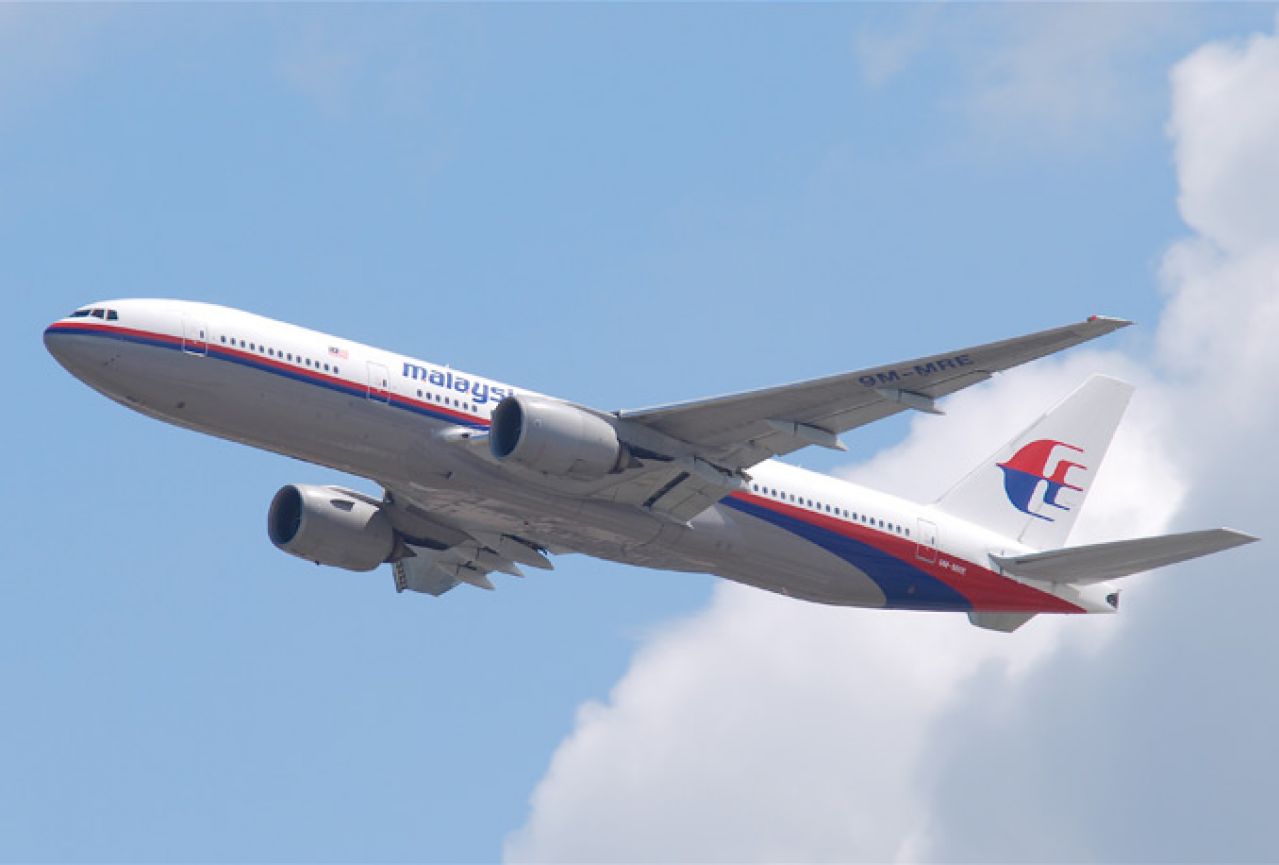Sateliti prate letove Malaysia Airlinesa