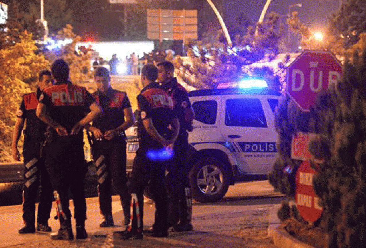 Više od 9.000 turskih policajaca suspendirano zbog veza s Gulenom