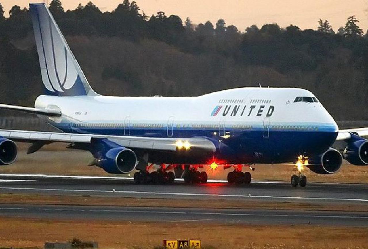 United Airlines daje 10 000 dolara putnicima koji prepuste svoje mjesto