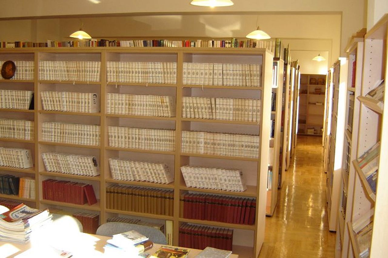 Neprocjenjiva vrijednost knjiga u franjevačkoj knjižnici u Tomislavgradu