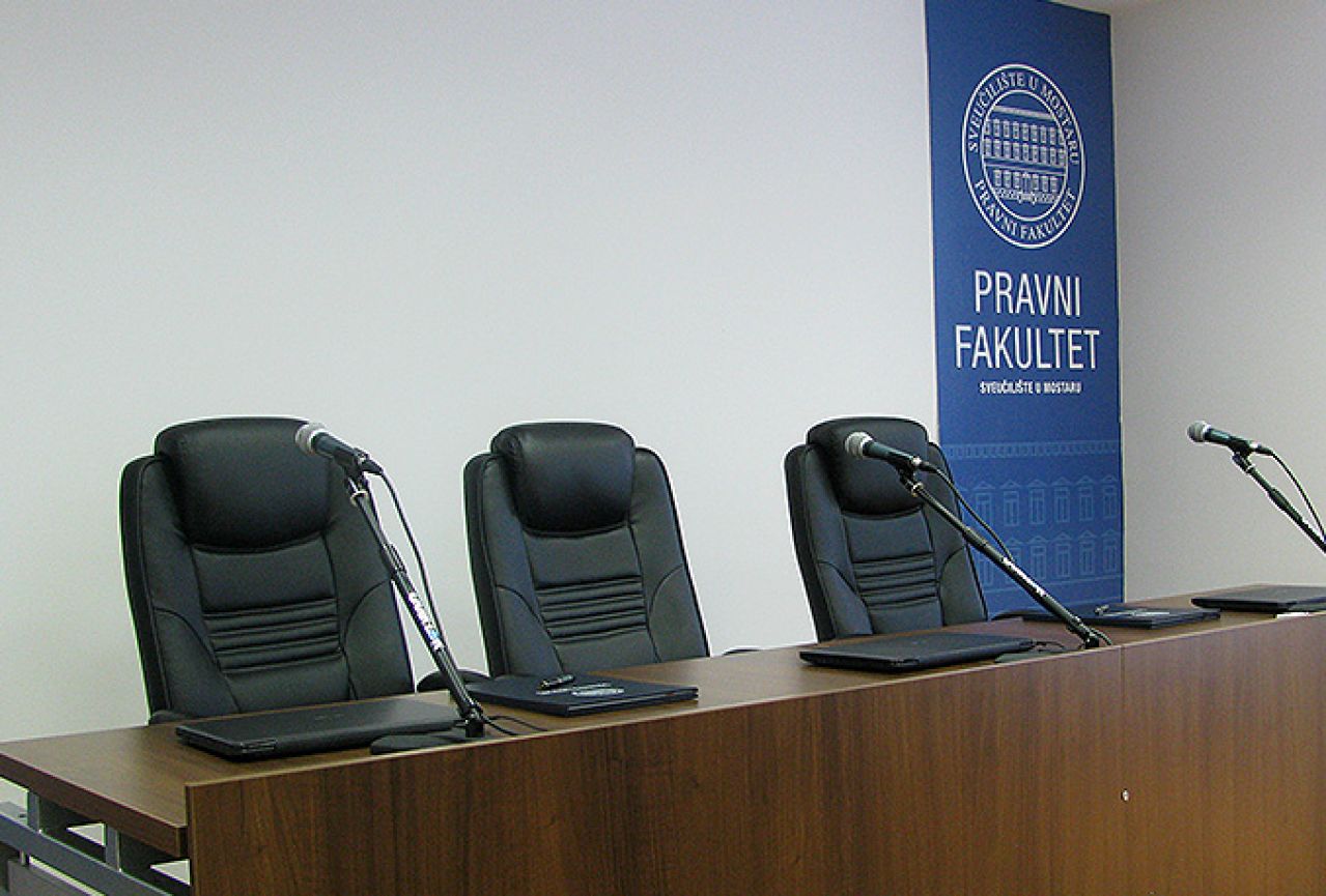 Debatni seminar za studente Sveučilišta u Mostaru