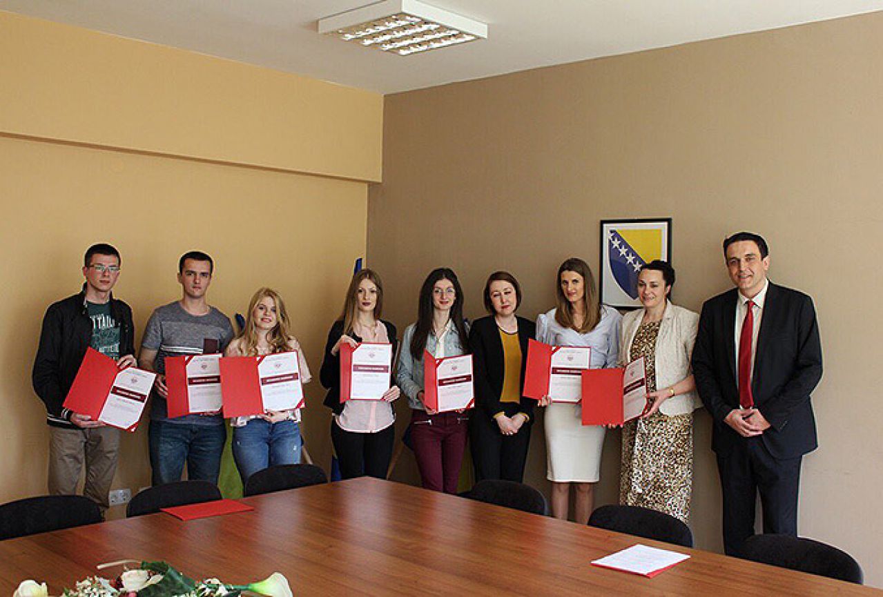 Nagrađeni najbolji studenti Ekonomskog fakulteta u Mostaru