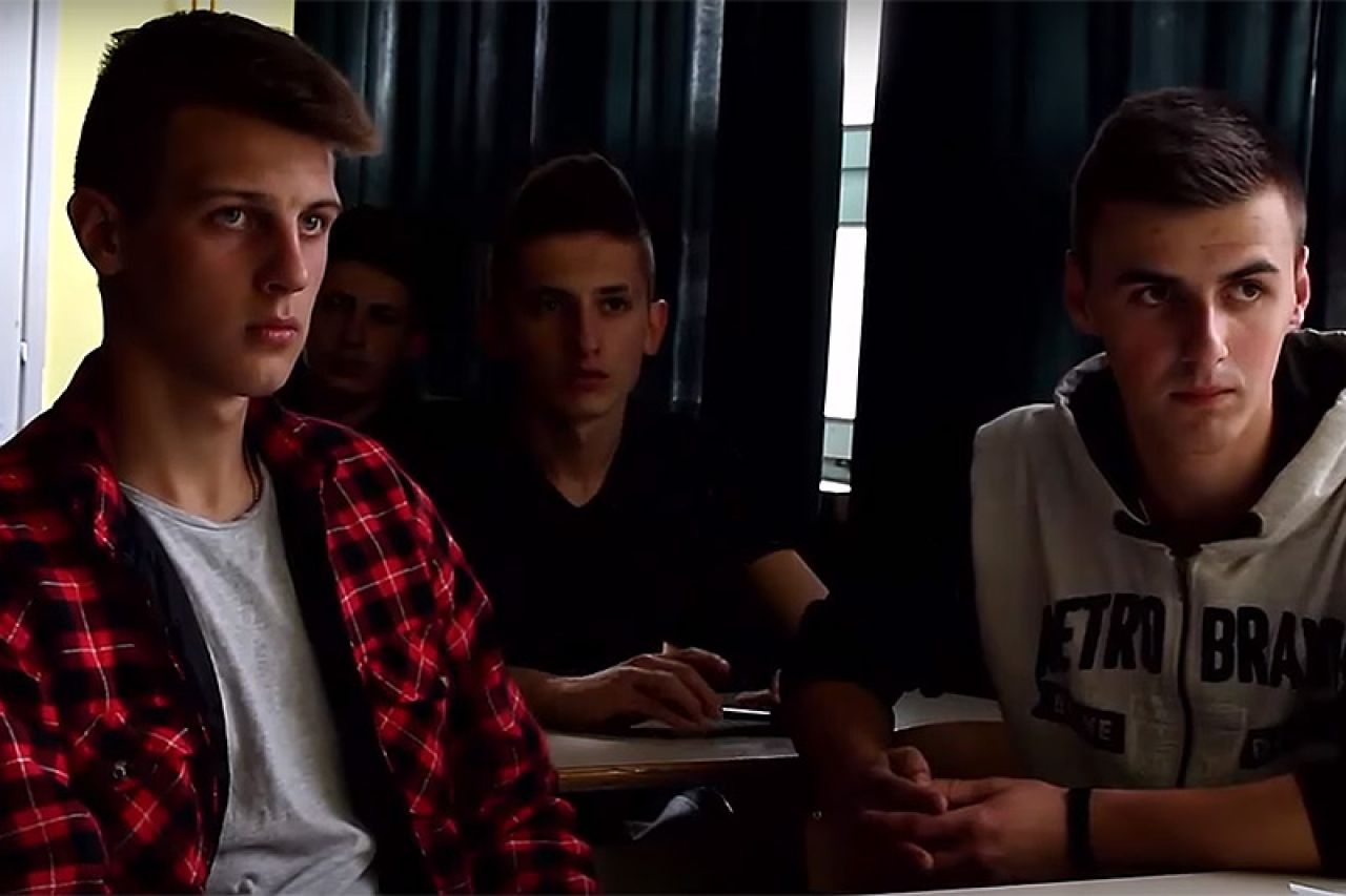 VIDEO | Travnički srednjoškolci filmom ''Nacionalizam'' poslali snažnu poruku