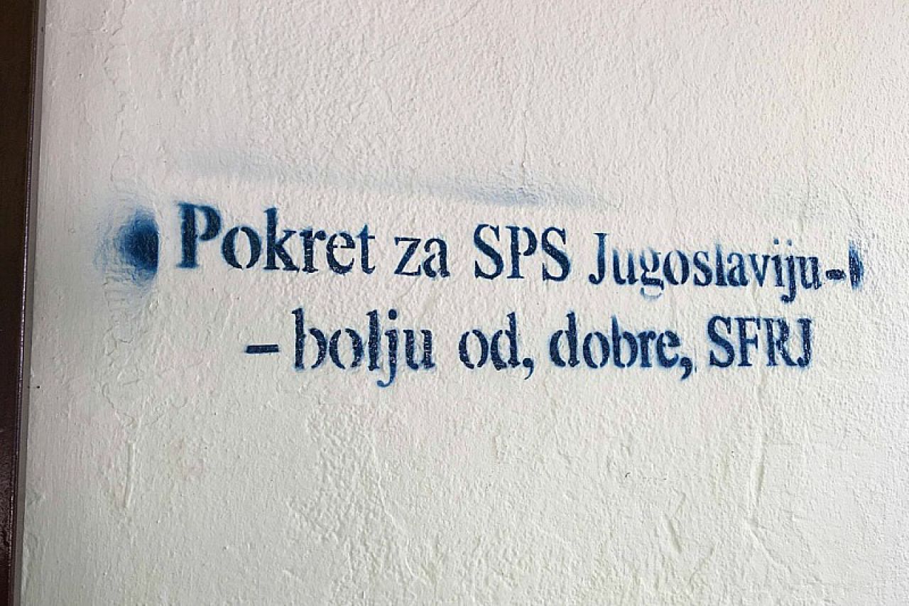 Trebinje išarano natpisima "Pokret za SPS Jugoslaviju – bolju od dobre SFRJ"