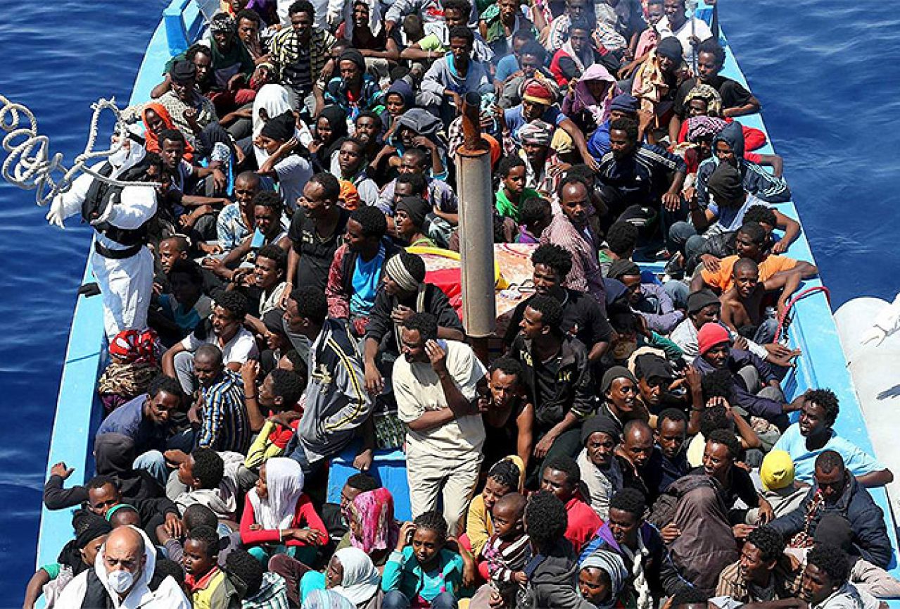 Strahuje se da se u Sredozemlju utopilo više od 200 migranata