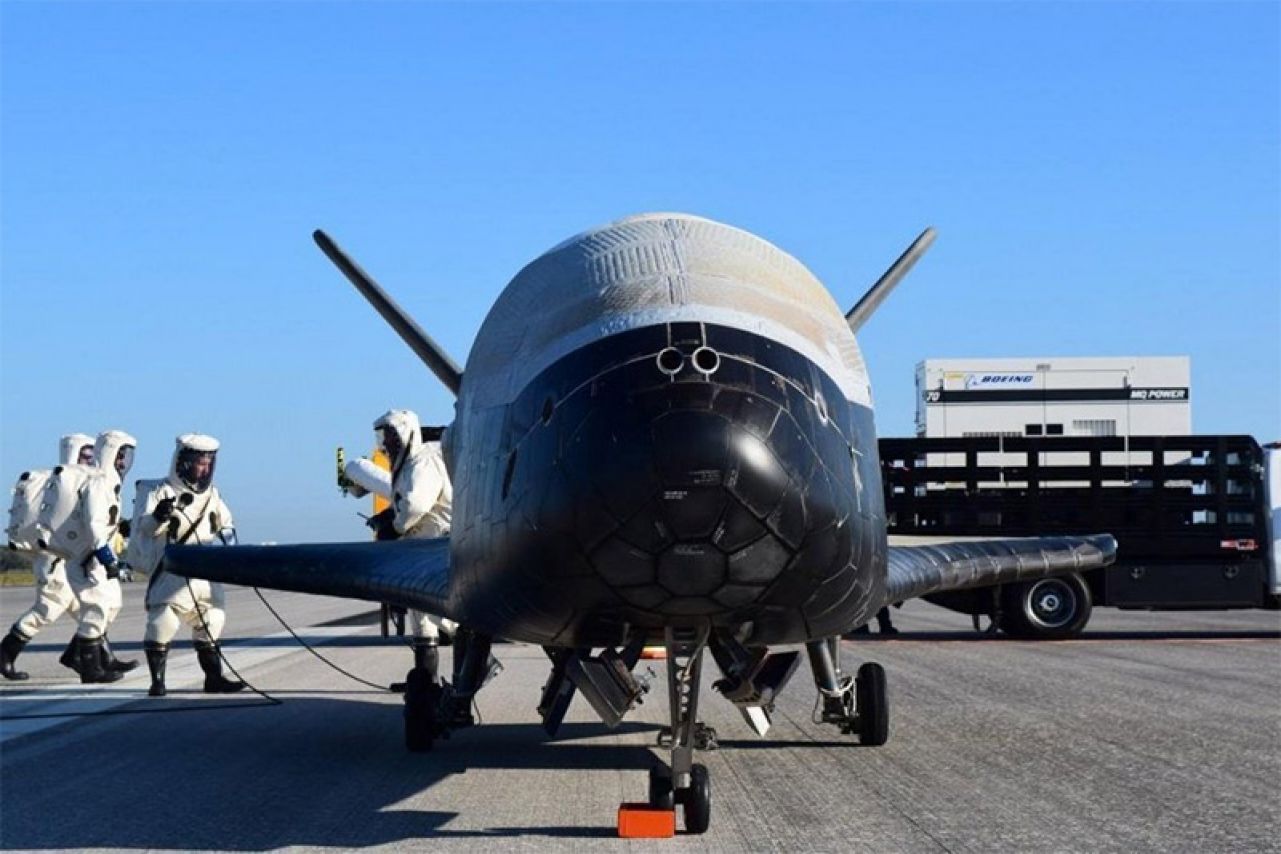 Tajanstveni Boeing X-37B vratio se na Zemlju nakon 718 dana leta