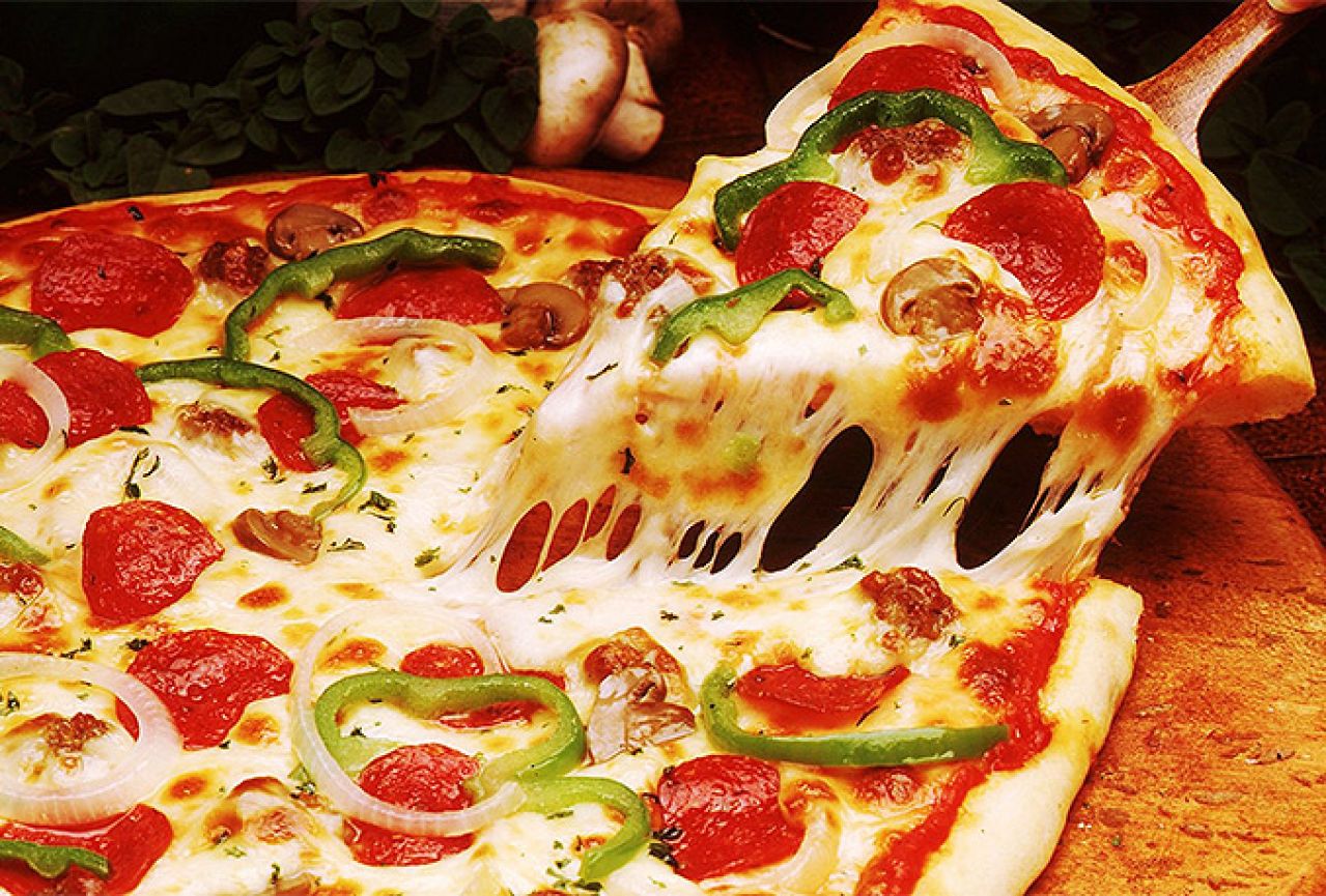 Pizza Hut se ispričala zbog objave u kojoj ismijava palestinske štrajkače glađu
