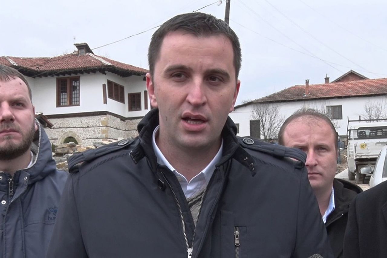 Srbi u kosovskoj skupštini neće glasovati za demarkaciju s Crnom Gorom