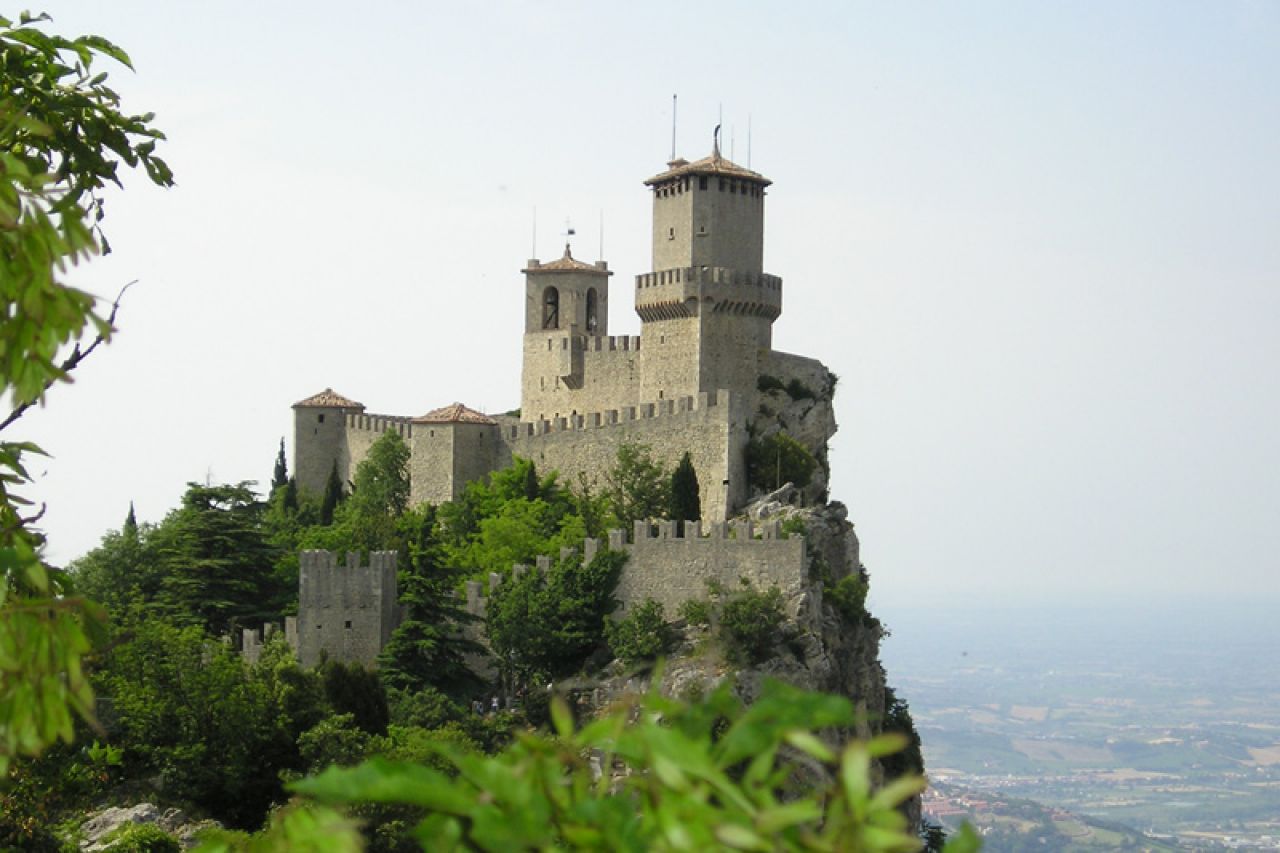 Italija poklanja 100 povijesnih građevina