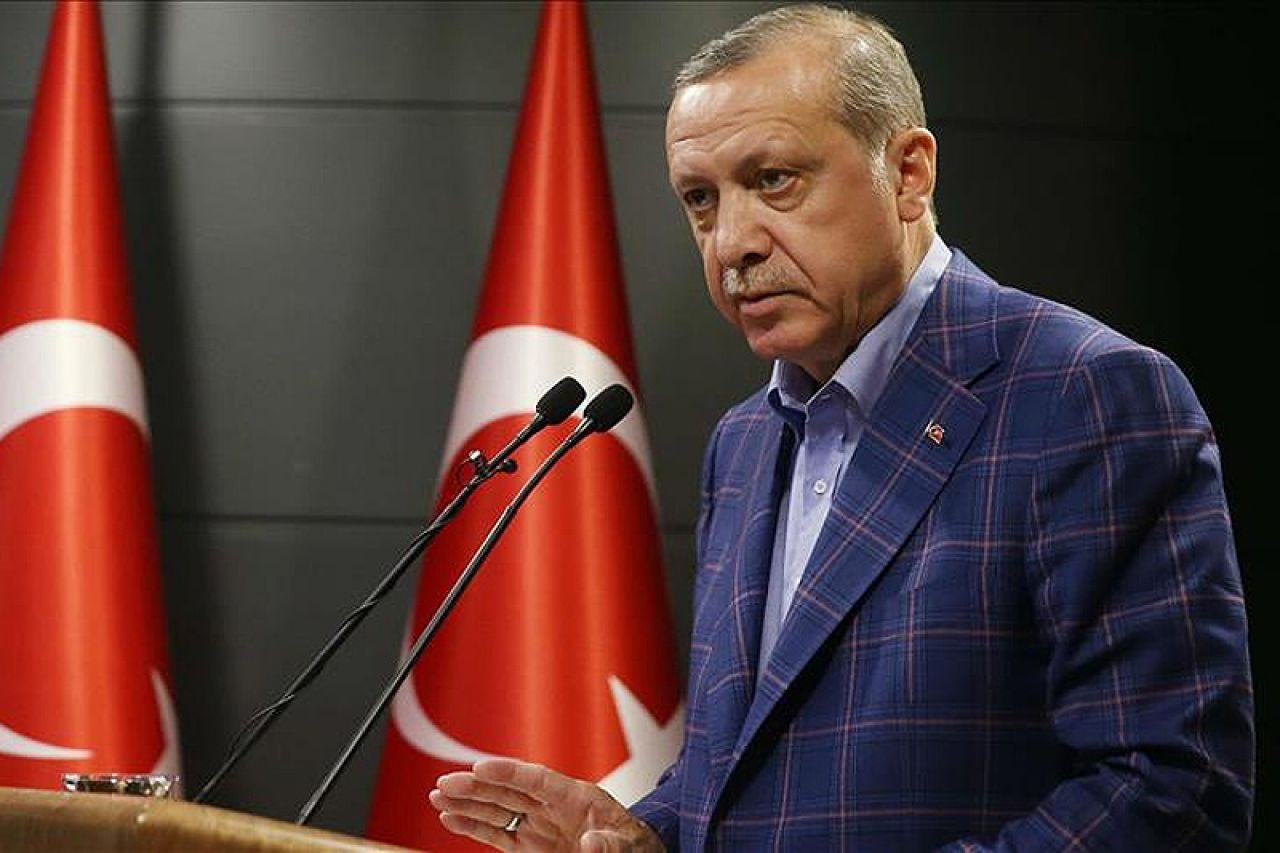 Erdogan ponovno na čelu AK Partije: U služenju narodu nema umora, to je čast