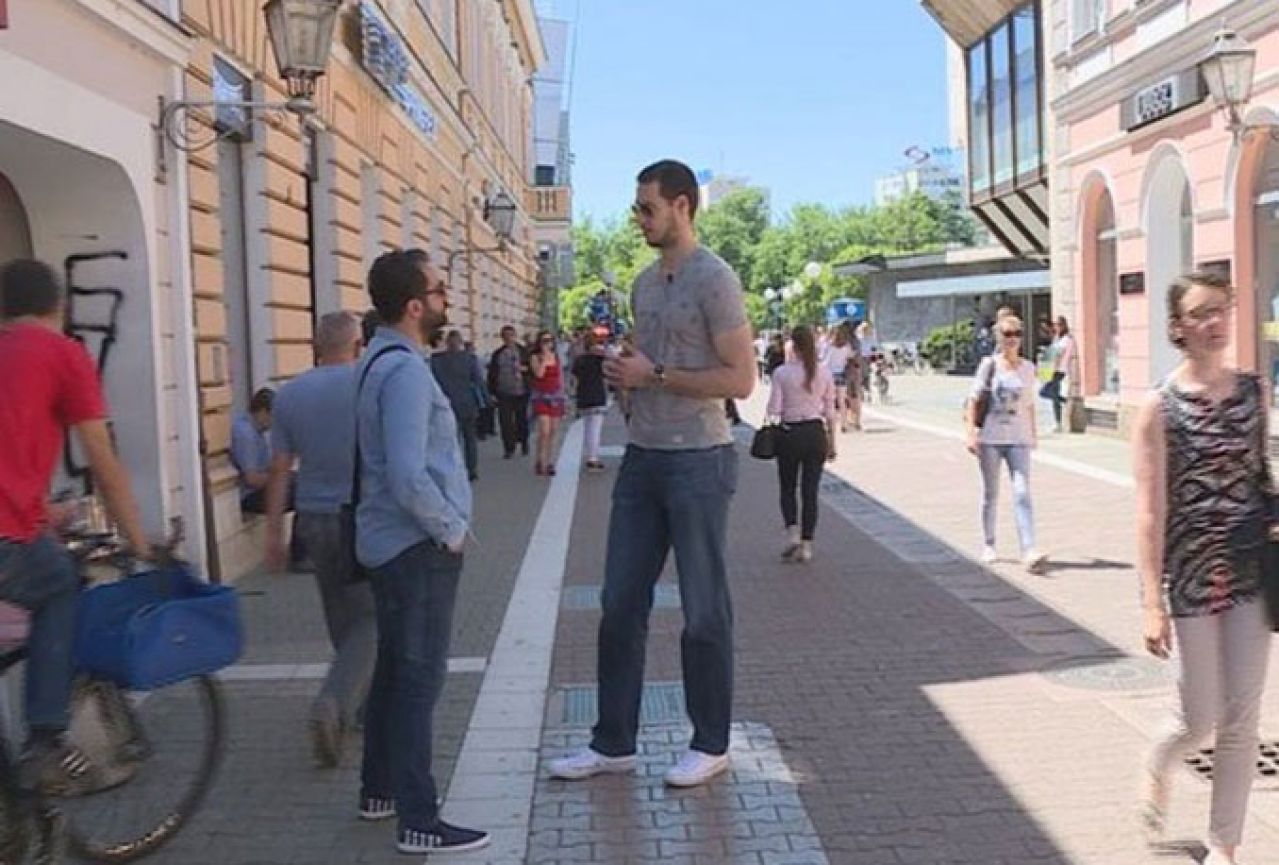 VIDEO | Robert Rikić iz Mostara najviši čovjek u regiji