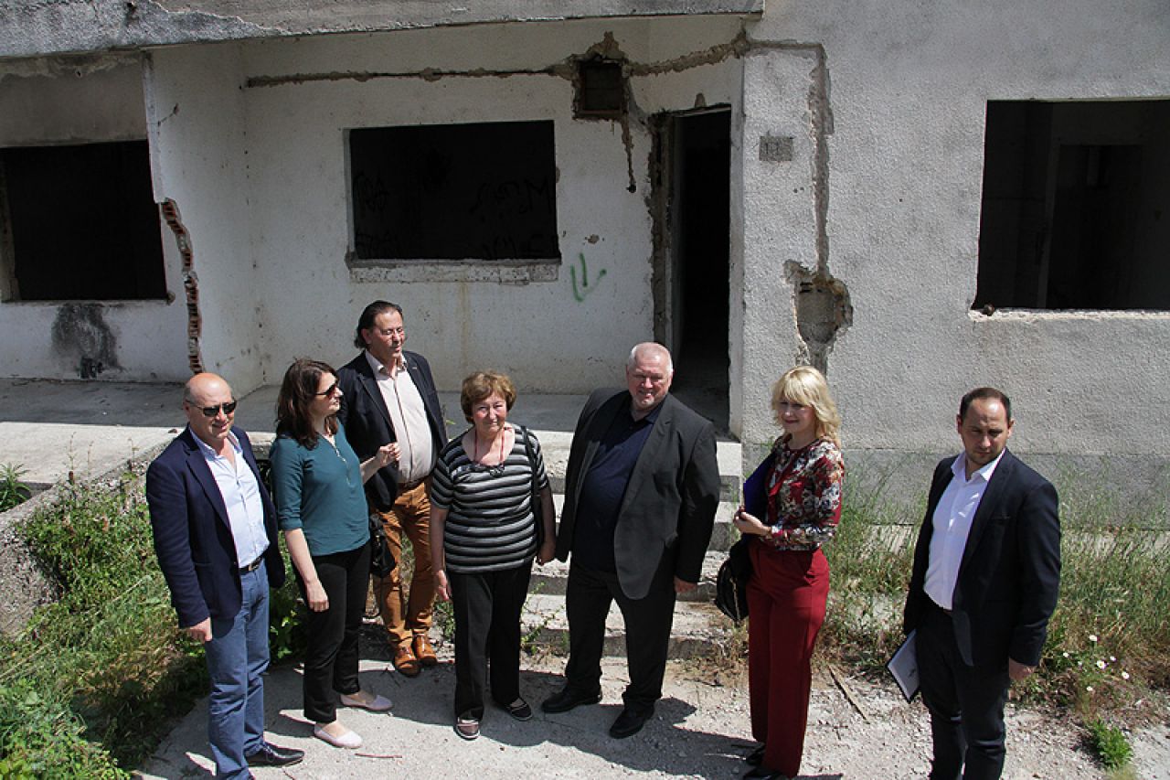 Počinje obnova 19 kuća za povratnike srpske nacionalnosti u Mostaru