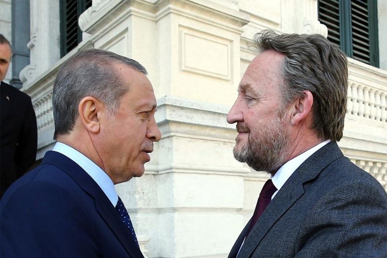 Izetbegović čestitao Erdoganu: Braći u AKP želim pravedniju Tursku 