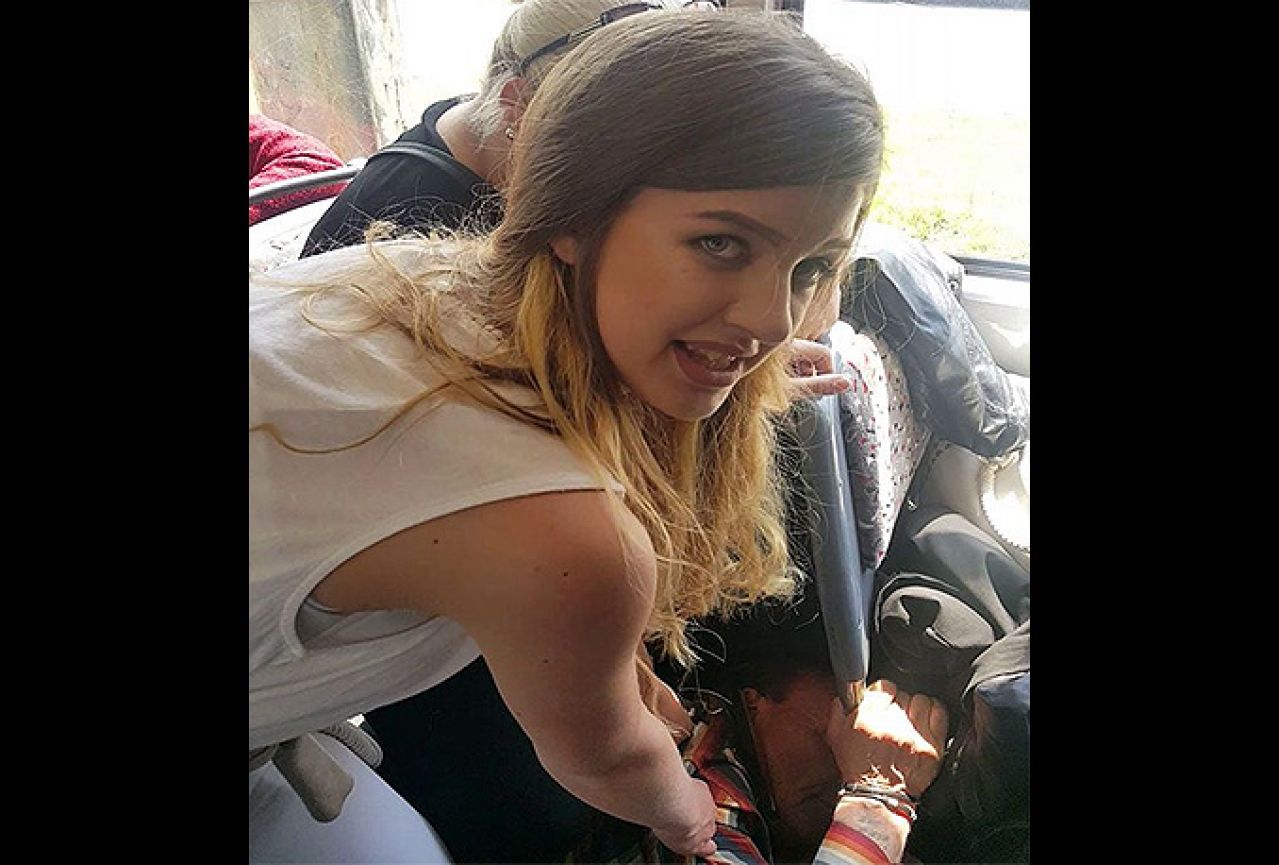 VIDEO | Mlada Sarajka svladala džeparoša u punom tramvaju
