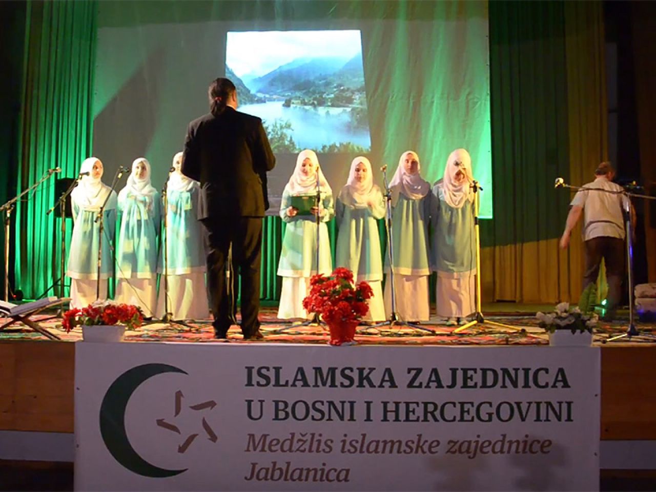 VIDEO | Večer ilahija i kasida u Jablanici