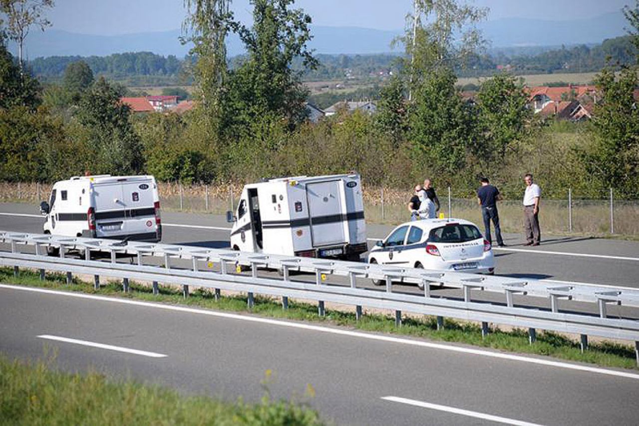 Specijalcima MUP-a RS-a zbog pljačke na autocesti po 11 godina zatvora