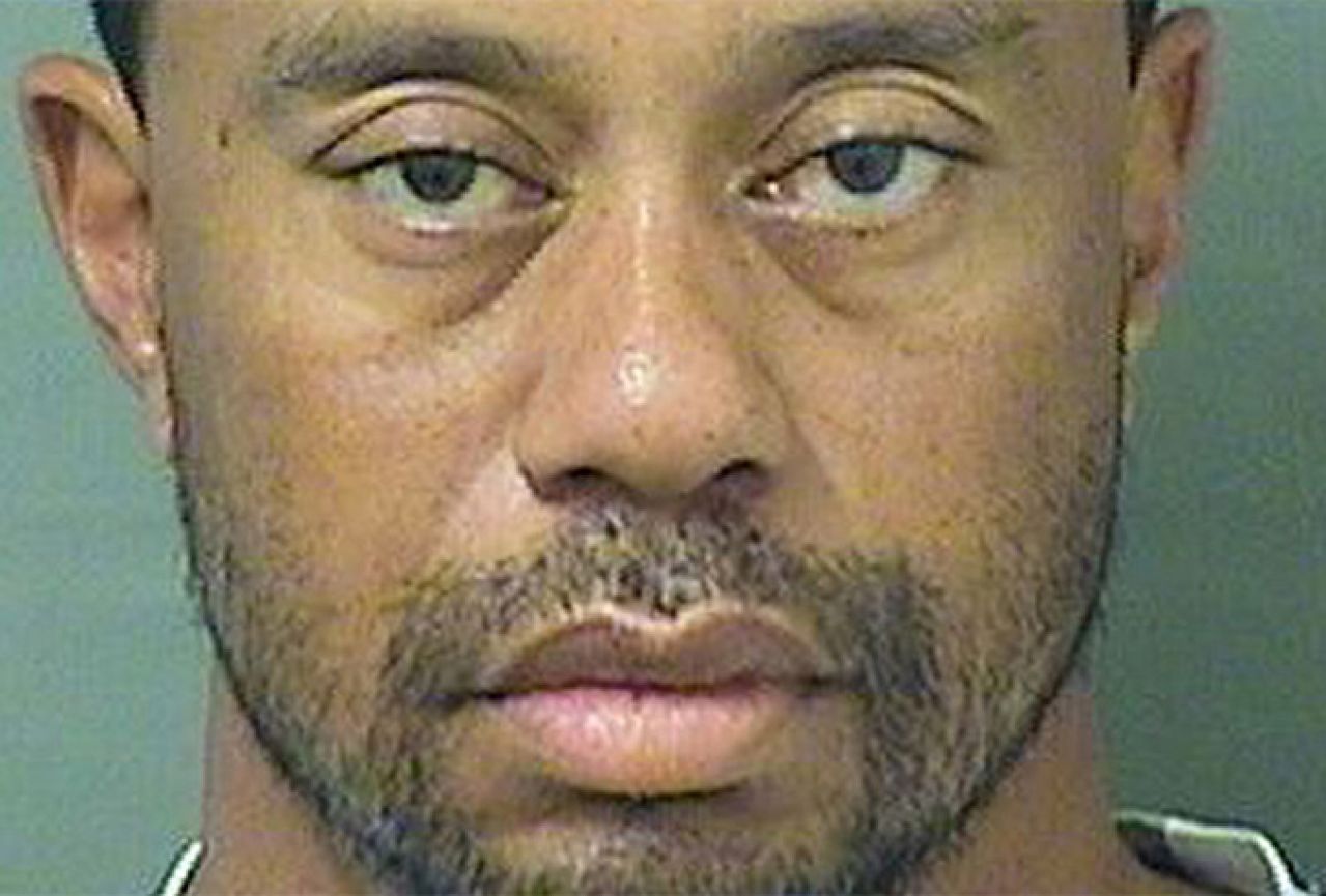 Tiger Woods uhićen zbog vožnje pod utjecajem alkohola