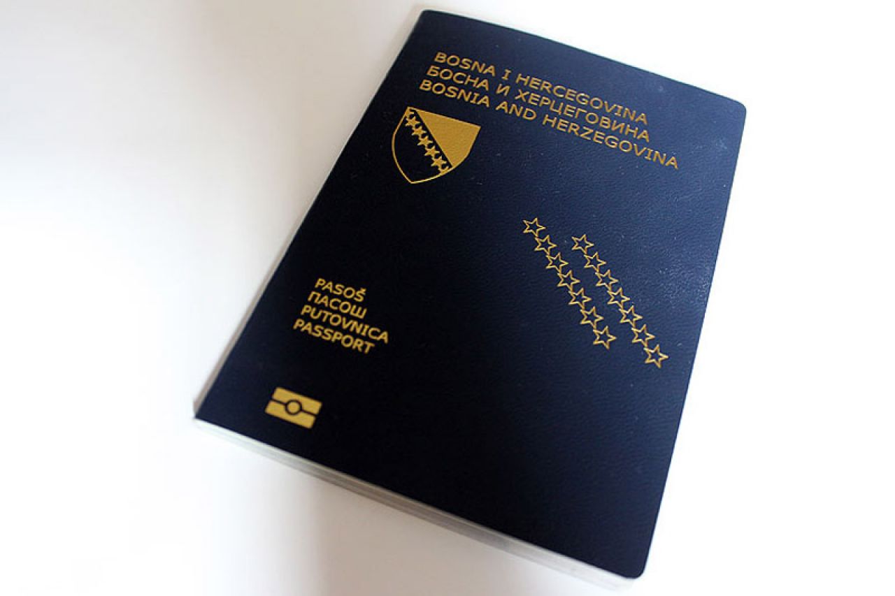 IDDEEA će uskoro raspisati novi tender za nabavku putovnica