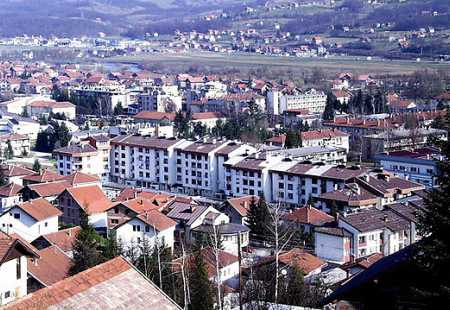 https://storage.bljesak.info/article/200404/450x310/vitez-panorama.jpg