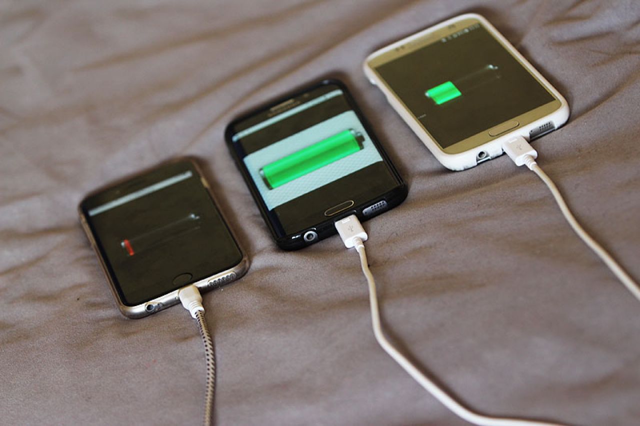 Baterije na telefonima punit ćemo brže i učinkovitije