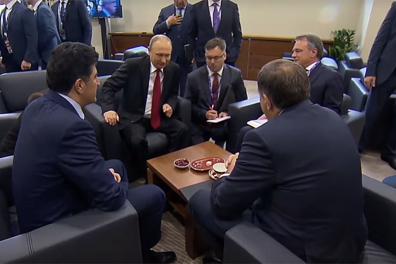 VIDEO | Sastanak vladajuće koalicije RS-a nakon povratka Dodika iz Rusije
