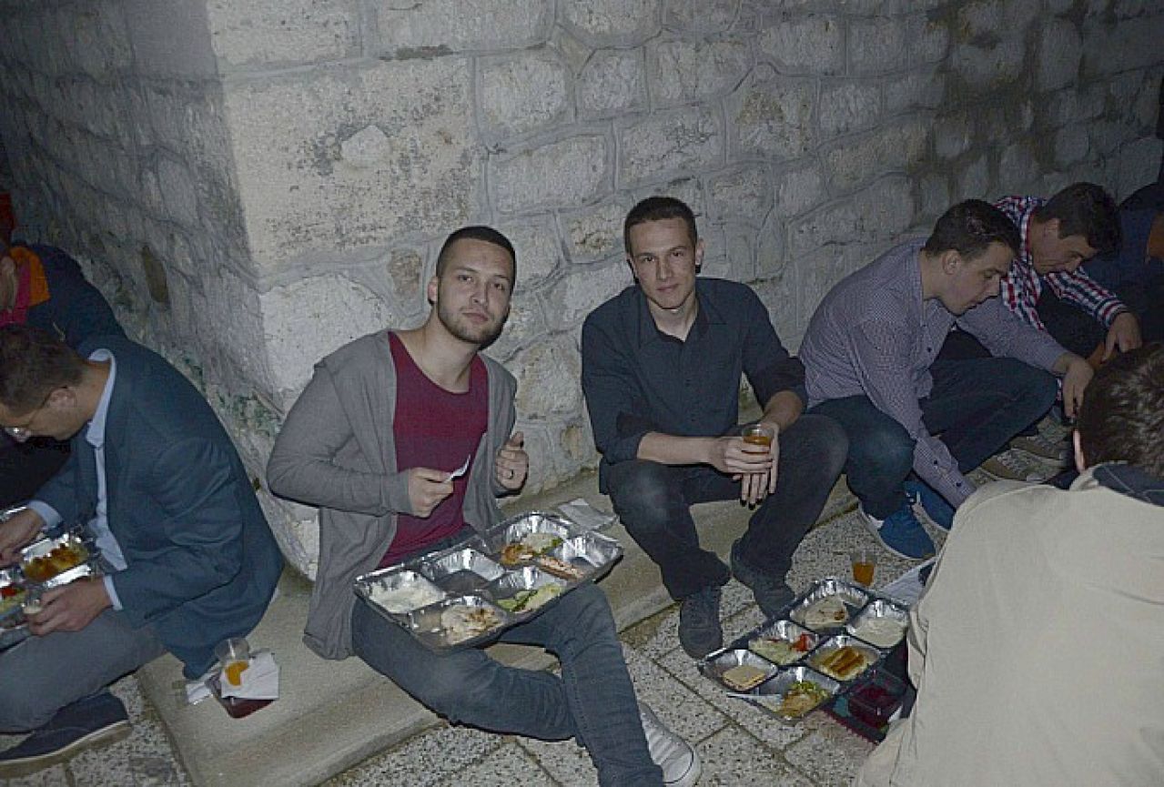Zajednički iftar za 200 osoba u Livnu