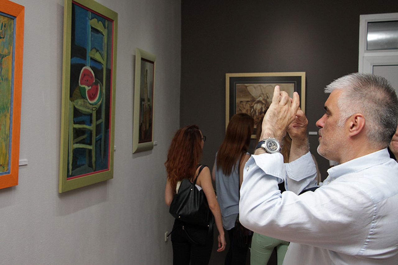 Mostar: U Kosači otvorena izložba velikog umjetnika Milivoja Uzelca