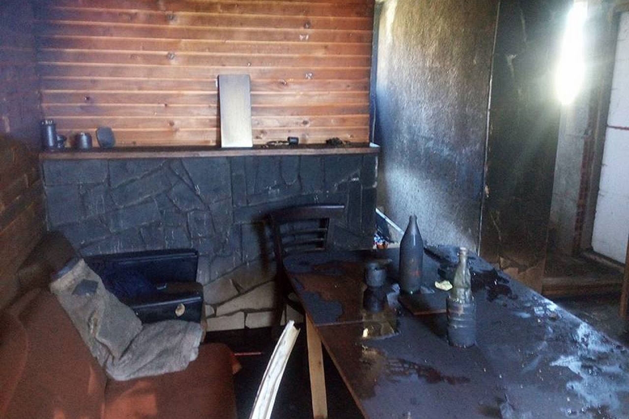 U Čapljini izgorjela montažna baraka, u Mostaru pronađene granate