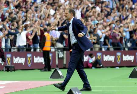 https://storage.bljesak.info/article/201533/450x310/slaven-bilic-slavlje.jpg