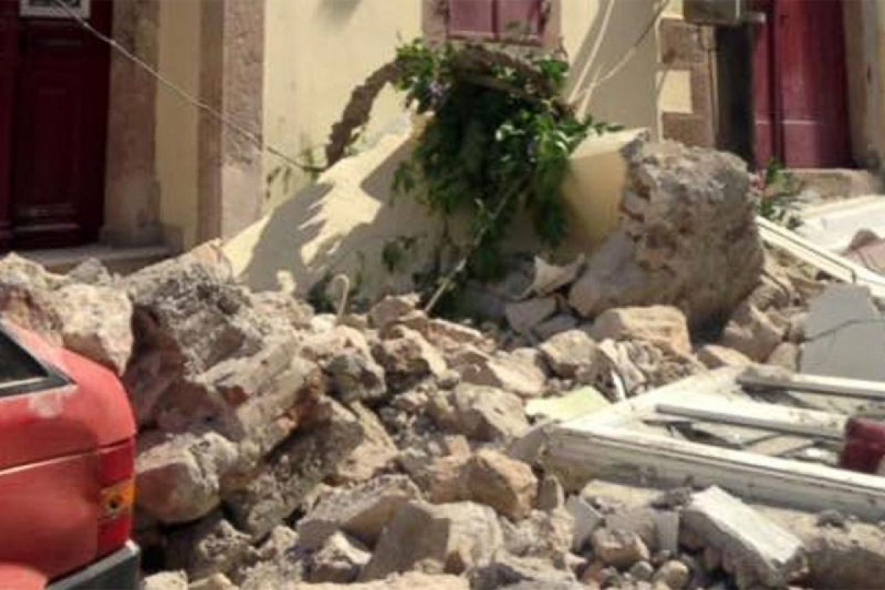 Grčka: U zemljotresu poginula jedna, a ozlijeđeno deset osoba